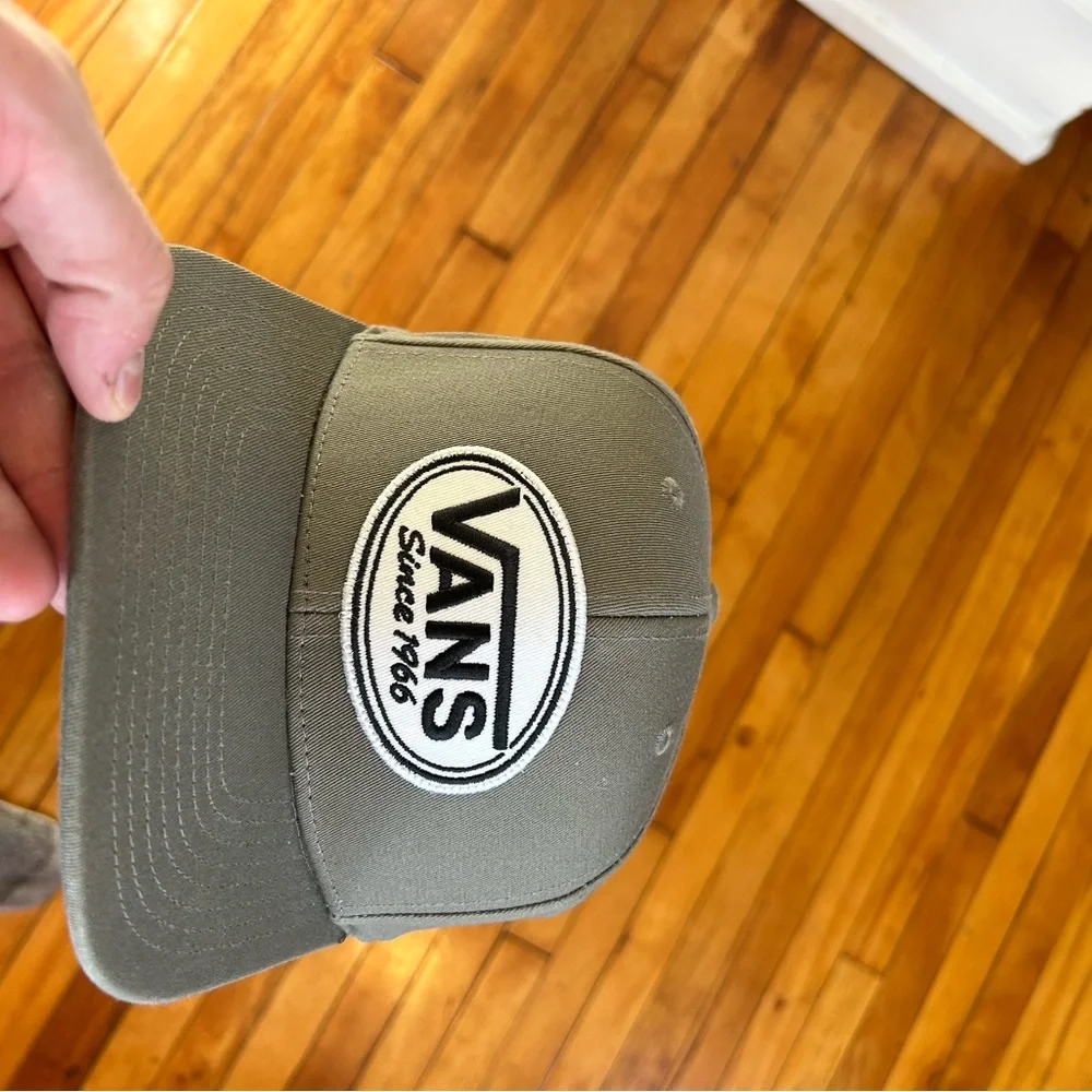 Vans SnapBack hat - Picture 1 of 2